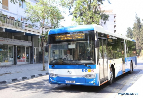 155 unidades de ônibus king long começam a servir o transporte público em Chipre
