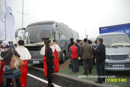 Kinglong Luxury Bus Shows no Festival de Turismo