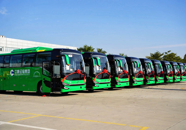 Centenas de ônibus King Long foram entregues em Shenzhen